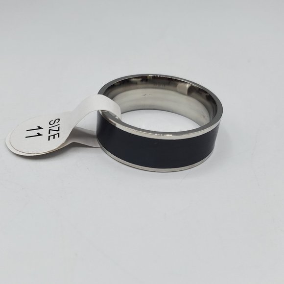*SOLD* NWT MENS BAND RING - Picture 1 of 3